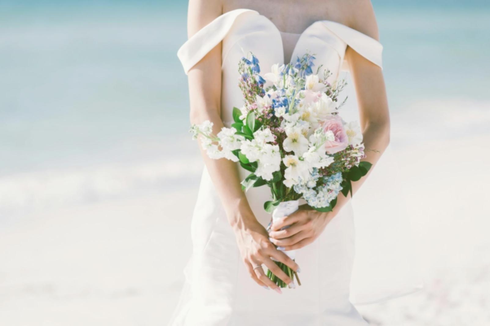 Summer floral design techniques
